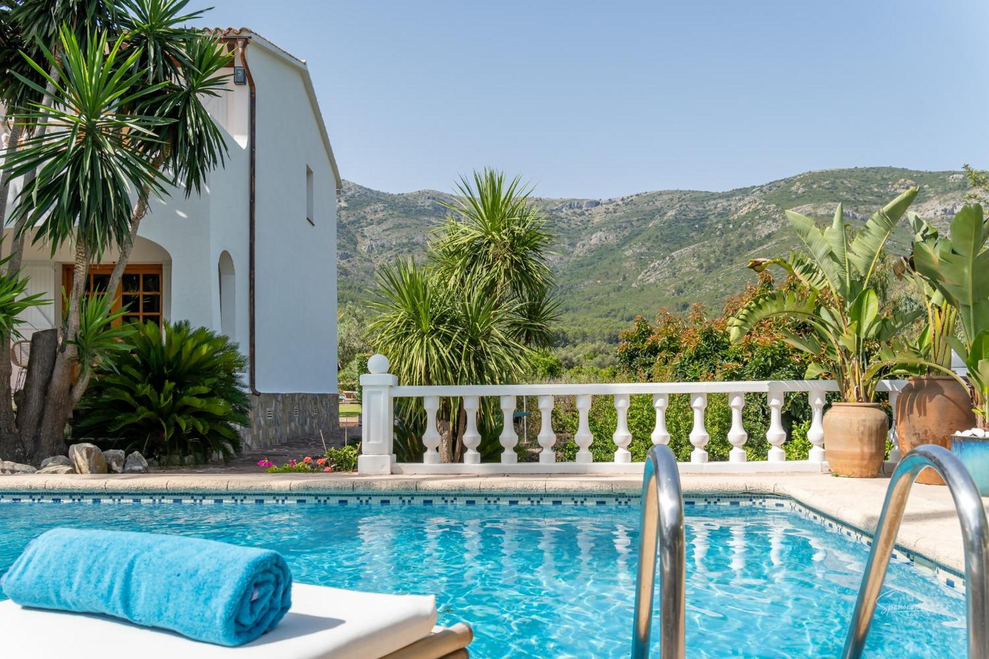 Villa Enri Villa Y Casita Con Piscina Y Jacuzzi Parcent Exterior foto